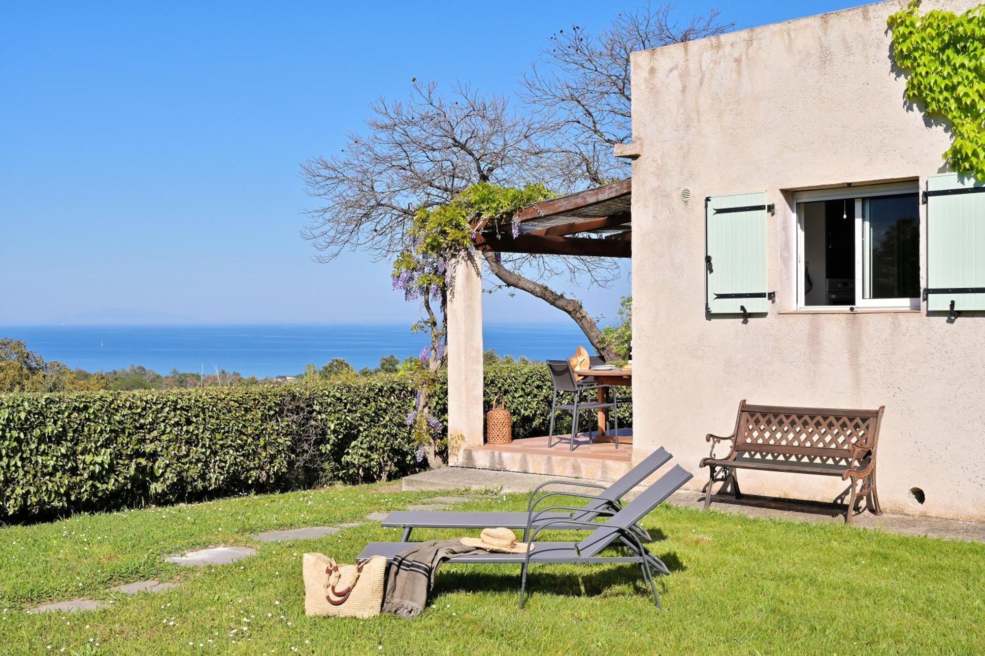 Domaine Punta Della Guardia Villa Vue Mer Dans Nature Protegee, Plage A 1,5 Km Червионе Экстерьер фото