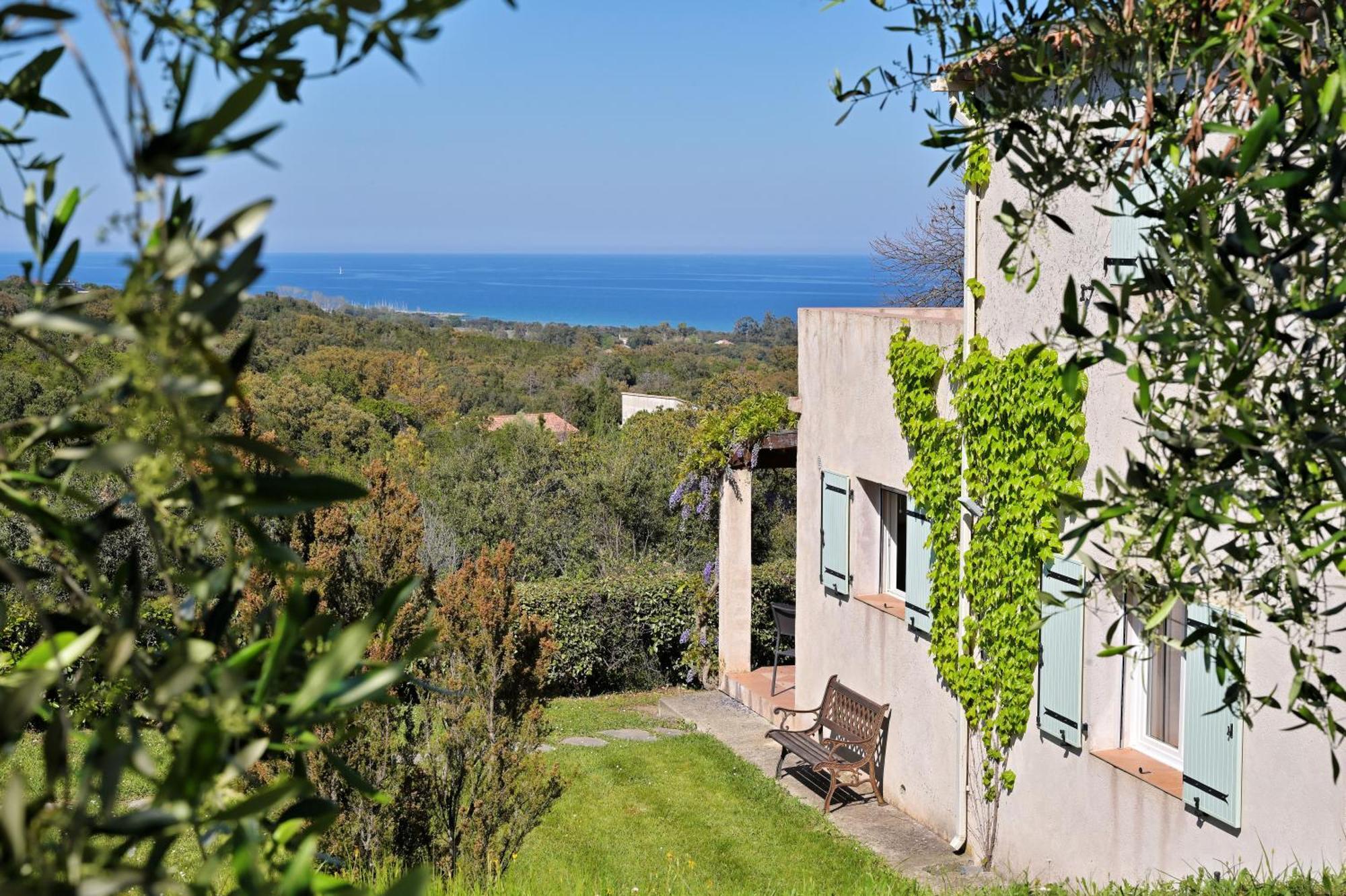 Domaine Punta Della Guardia Villa Vue Mer Dans Nature Protegee, Plage A 1,5 Km Червионе Экстерьер фото